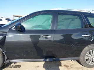 2015 Nissan Pathfinder S with VIN 5N1AR2MM0FC720419, listed as a IAAI auction lot 41580603 with 63,409 mi miles. Bid and sale history available at carsss.com. Image 15.