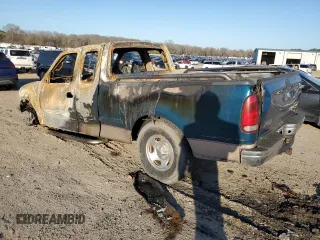 2000 Ford F-150 XL with VIN 1FTRX17L6YNB61928, listed as a Copart auction lot 43136575 with 0 mi miles and Non Repairable. Bid and sale history available at carsss.com. Image 2.