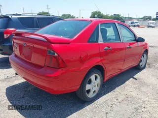 2007 Ford Focus S с VIN 1FAHP34N67W196187, выставлен на аукционе IAAI как лот 42461375 с пробегом 211 416 миль миль и . История ставок и продаж доступна на DreamBid. Изображение 4.
