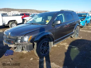 2018 Dodge Journey SE with VIN 3C4PDCAB6JT429006, listed as a IAAI auction lot 41421789 with 111,181 mi miles. Bid and sale history available at carsss.com. Image 17.