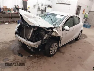 2015 Toyota Prius One with VIN JTDKDTB33F1584015, listed as a IAAI auction lot 41938091 with Not Provided miles and . Bid and sale history available at carsss.com. Image 17.