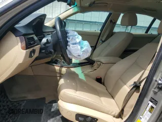 2009 BMW 3 Series 328i xDrive с VIN WBAPK73599A452946, выставлен на аукционе Copart как лот 60705375 с пробегом 179 321 миль миль и Списание • Salvage title. История ставок и продаж доступна на DreamBid. Изображение 7.