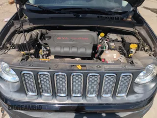 2017 Jeep Renegade Latitude z VIN ZACCJBBB4HPF38906, wystawiony jako Copart lot #56379205 z przebiegiem 65 908 mil mil oraz Szkoda całkowita • Salvage title. Historia ofert i sprzedaży dostępna na DreamBid. Obrazek 12.