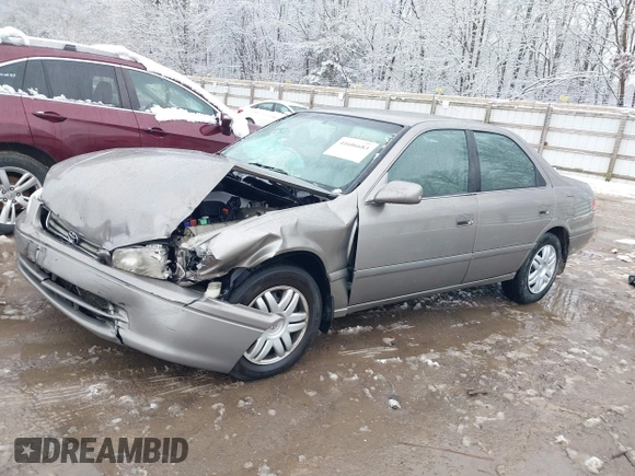 2001 Toyota Camry CE with VIN 4T1BG22K11U036462, listed as a IAAI auction lot 41606683 with 217,077 mi miles and . Bid and sale history available at DreamBid. Image 2.