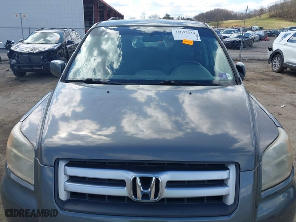 2008 Honda Pilot VP with VIN 5FNYF18268B009277, listed as a IAAI auction lot 41855234 with 150,311 mi miles. Bid and sale history available at carsss.com. Image 6.