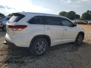 2018 Toyota Highlander SE с VIN 5TDKZRFH3JS549173, выставлен на аукционе Copart как лот 60822155 с пробегом 92 452 миль миль и Списание • Salvage title. История ставок и продаж доступна на DreamBid. Изображение 3.
