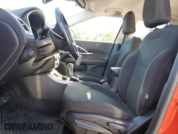 2020 Jeep Compass Sport с VIN 3C4NJDAB7LT167585, выставлен на аукционе Copart как лот 58134285 с пробегом 72 974 миль миль и Списание • Salvage title. История ставок и продаж доступна на DreamBid. Изображение 7.