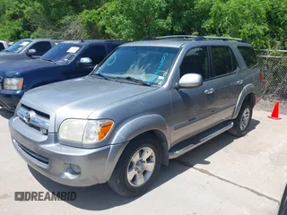 2006 Toyota Sequoia SR5 with VIN 5TDBT44AX6S260731, listed as a IAAI auction lot 42106200 with 223,927 mi miles and . Bid and sale history available at DreamBid. Image 2.