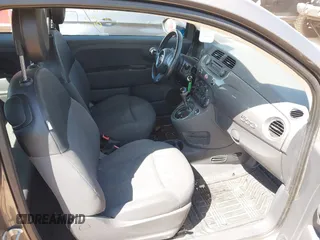 2013 FIAT 500 Pop с VIN 3C3CFFAR2DT689547, выставлен на аукционе IAAI как лот 41897928 с пробегом 112 377 миль миль и . История ставок и продаж доступна на DreamBid. Изображение 5.