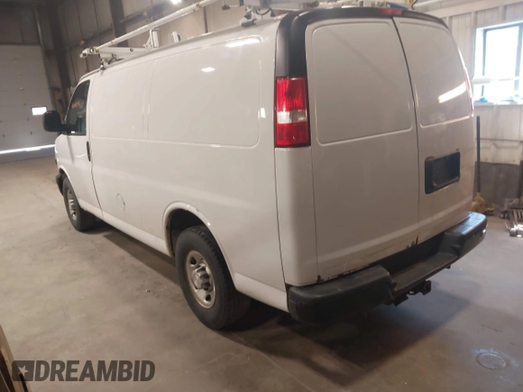 2018 Chevrolet Express Cargo with VIN 1GCWGAFP4J1342434, listed as a IAAI auction lot 42018086 with 149,934 mi miles and . Bid and sale history available at DreamBid. Image 3.