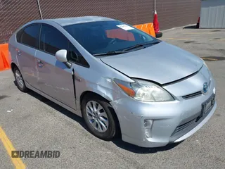 2013 Toyota Prius z VIN JTDKN3DP2D3033377, wystawiony jako IAAI lot #42465127 z przebiegiem 182 789 mil mil oraz . Historia ofert i sprzedaży dostępna na DreamBid. Obrazek 1.
