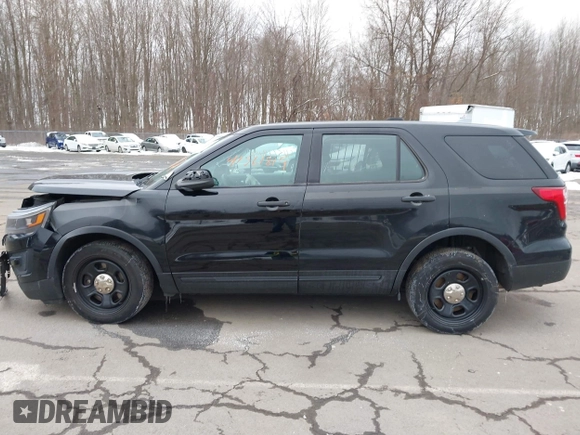 2017 Ford Police Interceptor Utility z VIN 1FM5K8AR6HGE15768, wystawiony jako IAAI lot #41561819 z przebiegiem 176 539 mil mil oraz . Historia ofert i sprzedaży dostępna na DreamBid. Obrazek 15.