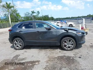 2022 Mazda CX-30 2.5 S Select Package with VIN 3MVDMBBL6NM454183, listed as a IAAI auction lot 41999967 with 18,424 mi miles. Bid and sale history available at carsss.com. Image 13.