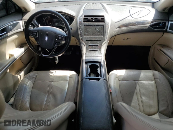 2016 Lincoln MKZ z VIN 3LN6L2GK2GR623601, wystawiony jako Copart lot #43823305 z przebiegiem 106 360 mil mil oraz Szkoda całkowita • Salvage title. Historia ofert i sprzedaży dostępna na DreamBid. Obrazek 8.