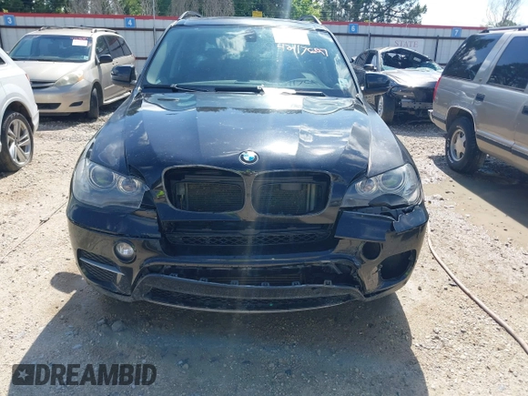 2011 BMW X5 35i z VIN 5UXZV4C56BL410499, wystawiony jako IAAI lot #42117697 z przebiegiem 158 233 mil mil oraz . Historia ofert i sprzedaży dostępna na DreamBid. Obrazek 6.