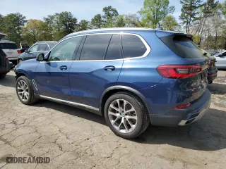 2019 BMW X5 xDrive40i with VIN 5UXCR6C54KLL10598, listed as a Copart auction lot 50875515 with 49,123 mi miles and Salvage Title. Bid and sale history available at carsss.com. Image 2.