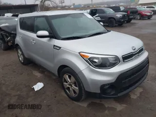 2017 Kia Soul with VIN KNDJN2A2XH7456835, listed as a IAAI auction lot 41485986 with 127,113 mi miles. Bid and sale history available at carsss.com. Image 1.