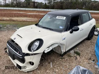 2019 MINI Hardtop 4 Door Cooper S with VIN WMWXU3C57K2H88620, listed as a Copart auction lot 44843435 with 30,027 mi miles and Salvage Title. Bid and sale history available at DreamBid. Image 1.