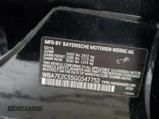 2016 BMW 7 Series 740i z VIN WBA7E2C55GG547752, wystawiony jako Copart lot #59336725 z przebiegiem Nie podano mil oraz Czysty tytuł • Clean title. Historia ofert i sprzedaży dostępna na DreamBid. Obrazek 12.