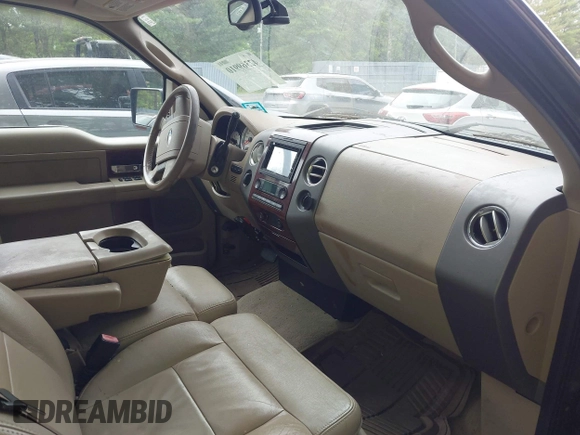 2005 Ford F-150 XLT with VIN 1FTPX14545NB61967, listed as a IAAI auction lot 42369910 with 119,170 mi miles and . Bid and sale history available at DreamBid. Image 5.