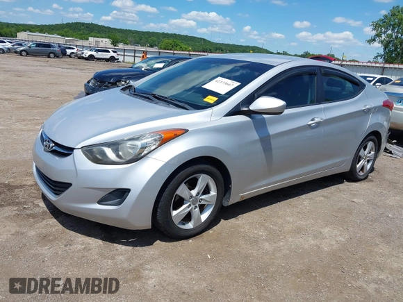 2011 Hyundai Elantra GLS z VIN KMHDH4AE1BU145406, wystawiony jako IAAI lot #42373667 z przebiegiem 121 940 mil mil oraz . Historia ofert i sprzedaży dostępna na DreamBid. Obrazek 2.