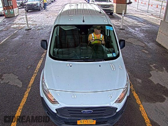 2019 Ford Transit Connect XL with VIN NM0LS7E2XK1393736, listed as a IAAI auction lot 42729520 with 92,733 mi miles and . Bid and sale history available at DreamBid. Image 3.