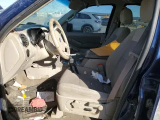 2007 Ford Explorer XLT with VIN 1FMEU73817UB71178, listed as a Copart auction lot 72386834 with 171,366 mi miles and Salvage Title. Bid and sale history available at carsss.com. Image 7.