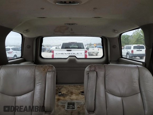 2003 Chevrolet Tahoe LS with VIN 1GNEC13Z23J321332, listed as a Copart auction lot 44611705 with 173,088 mi miles and Salvage Title. Bid and sale history available at carsss.com. Image 10.