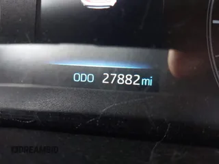 2023 Toyota Corolla LE z VIN JTDB4MEE9P3001116, wystawiony jako IAAI lot #41512246 z przebiegiem 27 882 mil mil oraz . Historia ofert i sprzedaży dostępna na DreamBid. Obrazek 15.