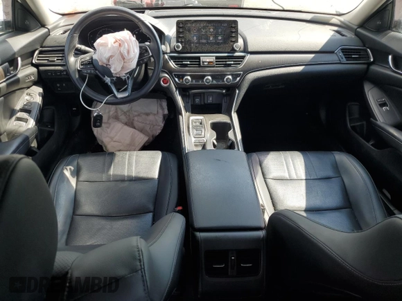 2018 Honda Accord Touring with VIN 1HGCV2F95JA014750, listed as a Copart auction lot 58529075 with 39,591 mi miles and Salvage title. Bid and sale history available at DreamBid. Image 8.