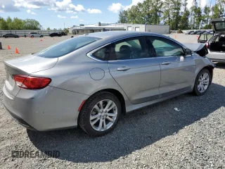 2015 Chrysler 200 Limited z VIN 1C3CCCAB4FN722433, wystawiony jako Copart lot #56233825 z przebiegiem 92 925 mil mil oraz Szkoda całkowita • Salvage title. Historia ofert i sprzedaży dostępna na DreamBid. Obrazek 3.