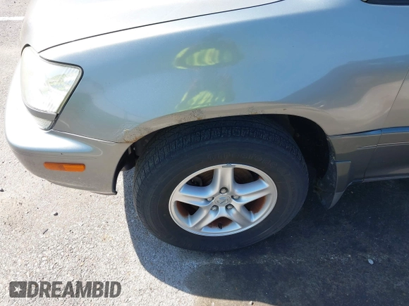 2003 Lexus RX 300 with VIN JTJHF10U030300357, listed as a IAAI auction lot 42052965 with 207,035 mi miles. Bid and sale history available at carsss.com. Image 6.