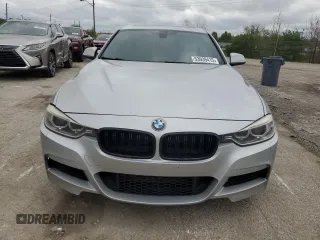 2014 BMW 3 Series 328i xDrive z VIN WBA3B5G51ENS06960, wystawiony jako Copart lot #53939415 z przebiegiem 138 720 mil mil oraz Nie do naprawy • Non repairable. Historia ofert i sprzedaży dostępna na DreamBid. Obrazek 5.