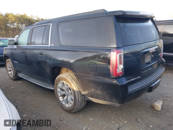2016 GMC Yukon XL SLE with VIN 1GKS1FKC6GR140418, listed as a IAAI auction lot 41843064 with 155,472 mi miles. Bid and sale history available at carsss.com. Image 3.