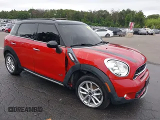 2015 MINI Countryman S with VIN WMWZC5C55FWP43808, listed as a IAAI auction lot 42594069 with 68,718 mi miles and . Bid and sale history available at DreamBid. Image 1.