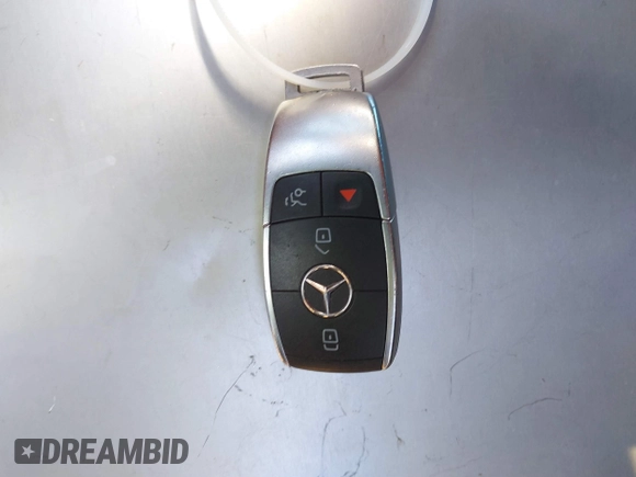 2019 Mercedes-Benz C 43 AMG z VIN 55SWF6EB1KU285008, wystawiony jako IAAI lot #41743022 z przebiegiem 83 640 mil mil oraz . Historia ofert i sprzedaży dostępna na DreamBid. Obrazek 11.