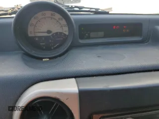 2006 Scion xB z VIN JTLKT324064096333, wystawiony jako Copart lot #62640115 z przebiegiem 193 477 mil mil oraz Czysty tytuł • Clean title. Historia ofert i sprzedaży dostępna na DreamBid. Obrazek 9.