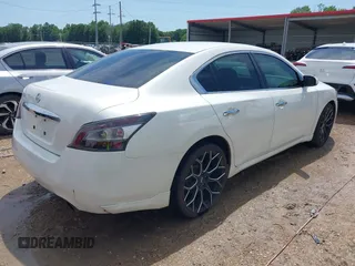 2013 Nissan Maxima S z VIN 1N4AA5AP7DC846176, wystawiony jako IAAI lot #42217332 z przebiegiem 213 503 mil mil oraz . Historia ofert i sprzedaży dostępna na DreamBid. Obrazek 4.