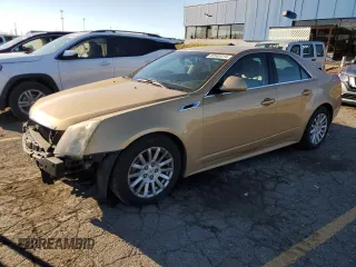 2013 Cadillac CTS Luxury with VIN 1G6DG5E58D0102363, listed as a Copart auction lot 82563414 with 178,752 mi miles and Salvage Title. Bid and sale history available at carsss.com. Image 1.