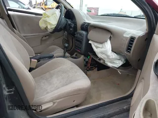 1999 Saturn SW z VIN 1G8ZK8276XZ333989, wystawiony jako IAAI lot #41550338 z przebiegiem 142 592 mil mil oraz . Historia ofert i sprzedaży dostępna na DreamBid. Obrazek 5.