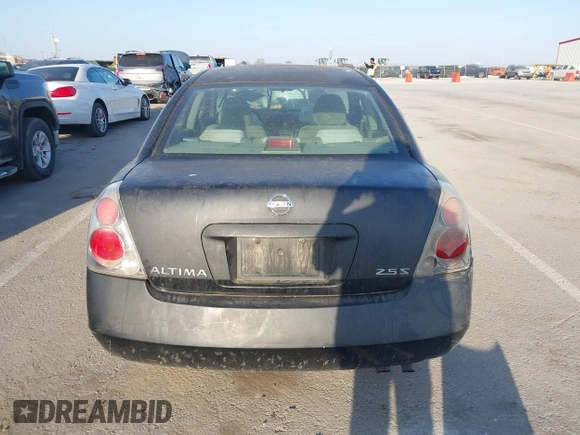 2005 Nissan Altima 2.5 S with VIN 1N4AL11DX5N496959, listed as a IAAI auction lot 41801631 with 190,433 mi miles. Bid and sale history available at carsss.com. Image 17.