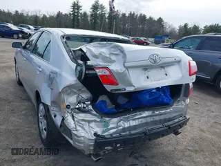 2008 Toyota Camry LE z VIN 4T1BK46K38U071616, wystawiony jako IAAI lot #41927946 z przebiegiem 88 162 mil mil oraz . Historia ofert i sprzedaży dostępna na DreamBid. Obrazek 6.