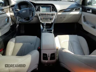 2017 Hyundai Sonata Hybrid Limited with VIN KMHE34L1XHA054805, listed as a Copart auction lot 63277533 with 117,229 mi miles. Bid and sale history available at carsss.com. Image 8.