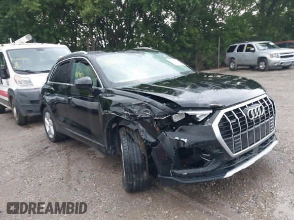 2019 Audi Q3 Premium with VIN WA1AECF34K1077471, listed as a IAAI auction lot 42658213 with 125,889 mi miles and . Bid and sale history available at DreamBid. Image 6.