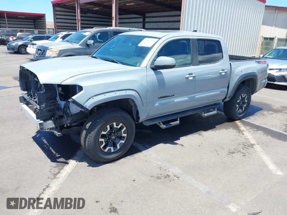 2019 Toyota Tacoma SR with VIN 3TMCZ5AN7KM213537, listed as a IAAI auction lot 42442068 with 39,969 mi miles and . Bid and sale history available at DreamBid. Image 18.