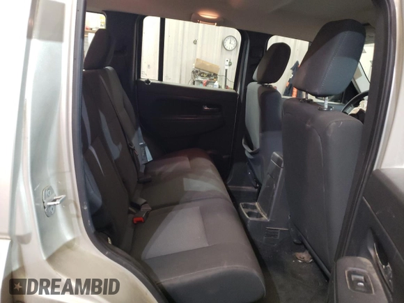 2009 Jeep Liberty Sport with VIN 1J8GN28K99W532027, listed as a Copart auction lot 48662355 with 120,946 mi miles and Salvage Title. Bid and sale history available at DreamBid. Image 11.
