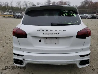 2016 Porsche Cayenne GTS с VIN WP1AD2A26GLA72543, выставлен на аукционе Copart как лот 49081025 с пробегом 160 019 миль миль и Списание • Salvage title. История ставок и продаж доступна на DreamBid. Изображение 6.