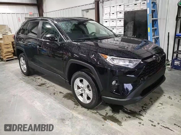 2021 Toyota RAV4 XLE with VIN 2T3W1RFVXMC161134, listed as a Copart auction lot 58499515 with 45,660 mi miles and Clean title. Bid and sale history available at DreamBid. Image 14.