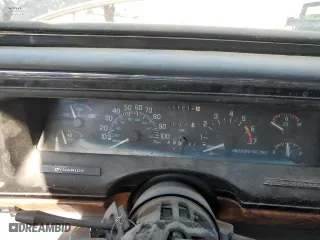 1996 Buick Park Avenue with VIN 1G4CW52KXTH613655, listed as a Copart auction lot 77555014 with 211,212 mi miles and Salvage Title. Bid and sale history available at carsss.com. Image 9.