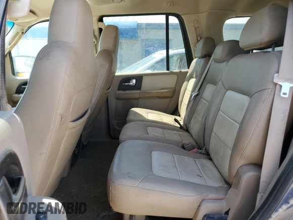 2003 Ford Expedition Eddie Bauer z VIN 1FMPU18L13LC57657, wystawiony jako Copart lot #52851155 z przebiegiem 253 028 mil mil oraz Szkoda całkowita • Salvage title. Historia ofert i sprzedaży dostępna na DreamBid. Obrazek 11.